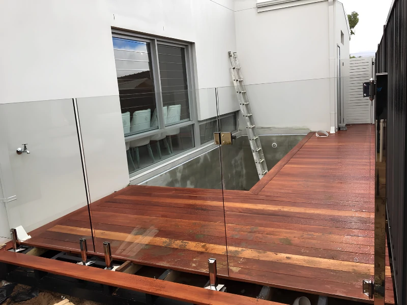 Application of Adjustable Square Base Mount Glass Spigot